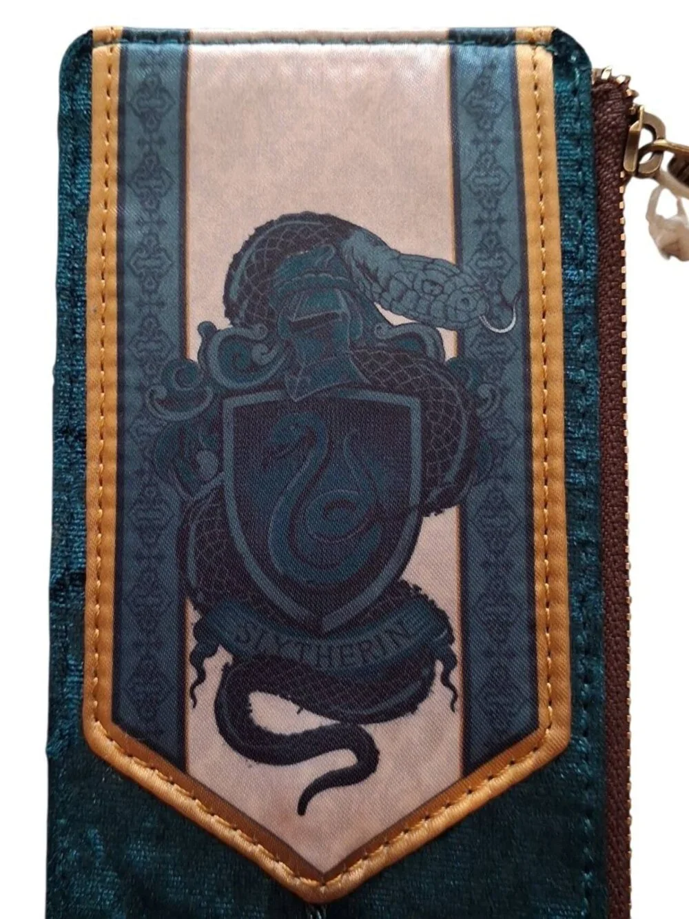 Loungefly Harry Potter Slytherin Banner Card Holder NEW NWT - Picture 3 of 9